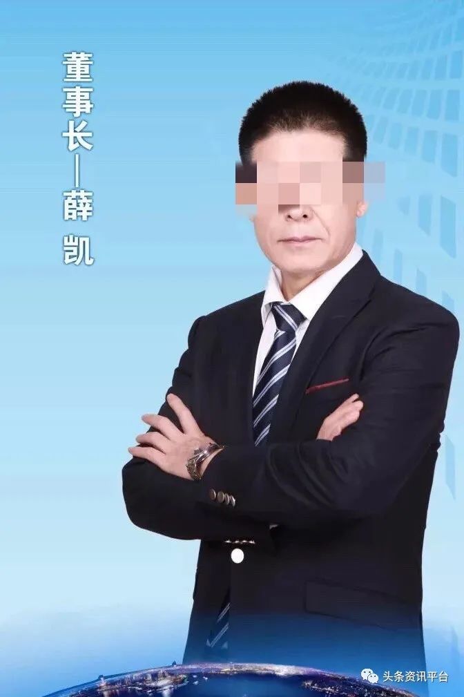 DƬ